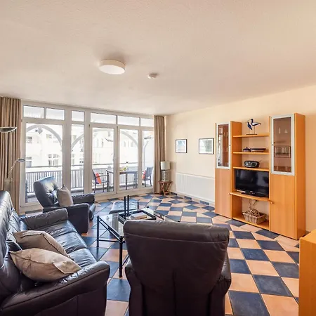 Hildegard 7- 200 Meter-zentrum Von *