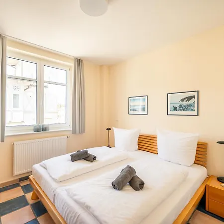 Hildegard 7- 200 Meter-zentrum Von Apartamento Binz